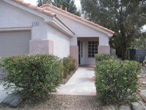 Building Photo - 5716 Grand Entries Dr