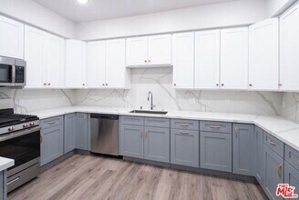 Building Photo - 3672 Jasmine Ave