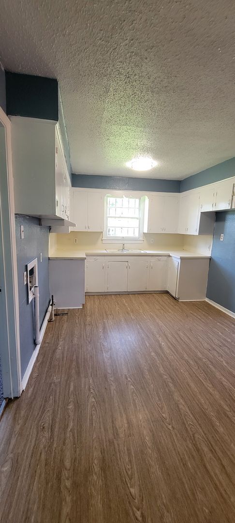 Foto del edificio - Nice 3 bedroom/1 bath brick home