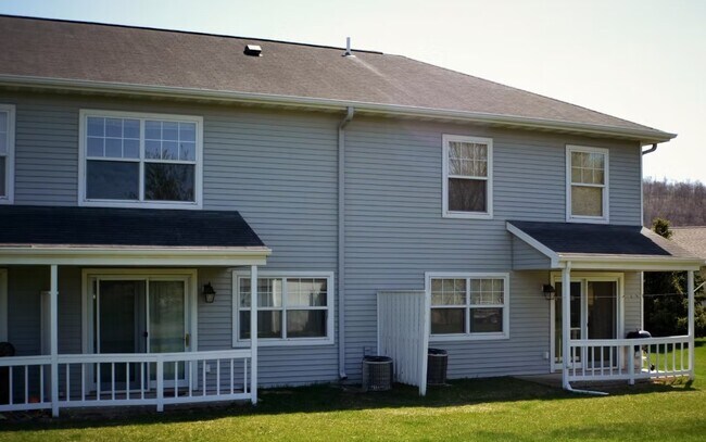 Foto del edificio - Scenic View Townhomes