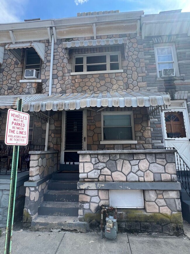 Foto del edificio - Single Family Home