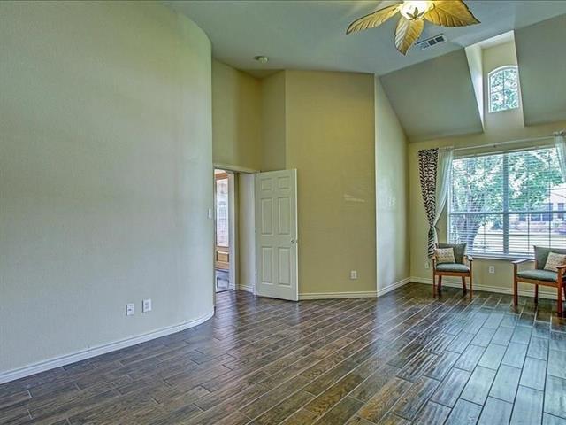 Building Photo - 1617 Thompson Dr