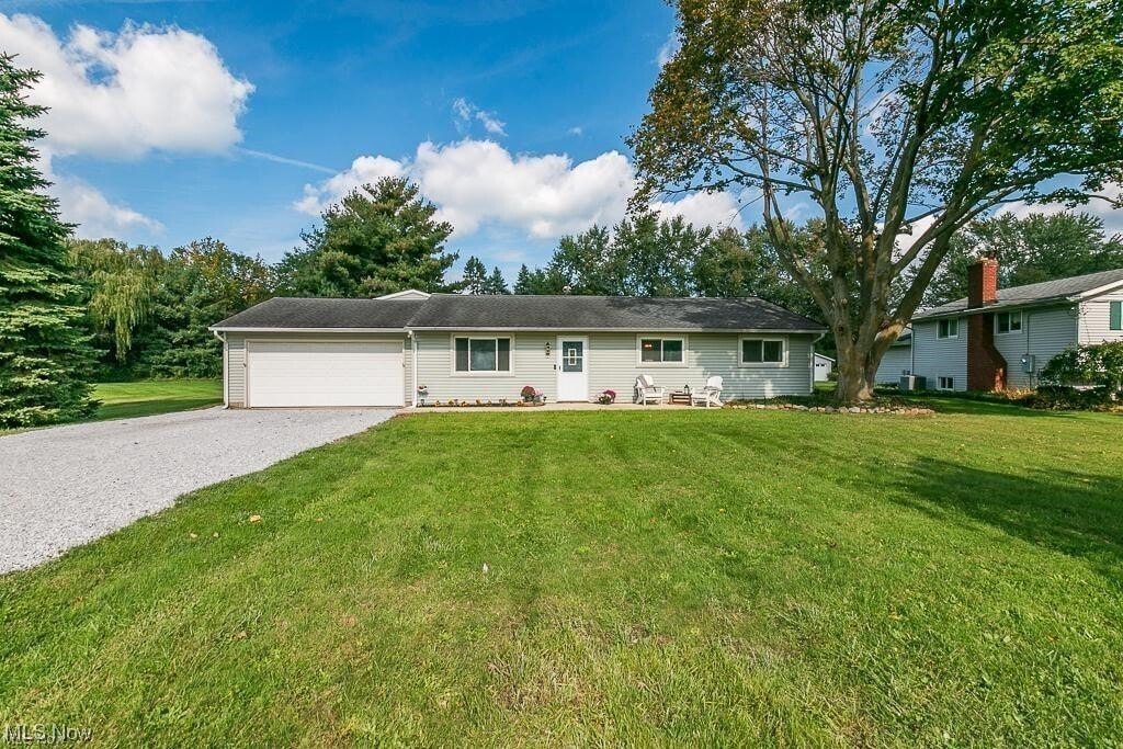 2523 Larchview Dr, Painesville, OH 44077 House Rental in Painesville