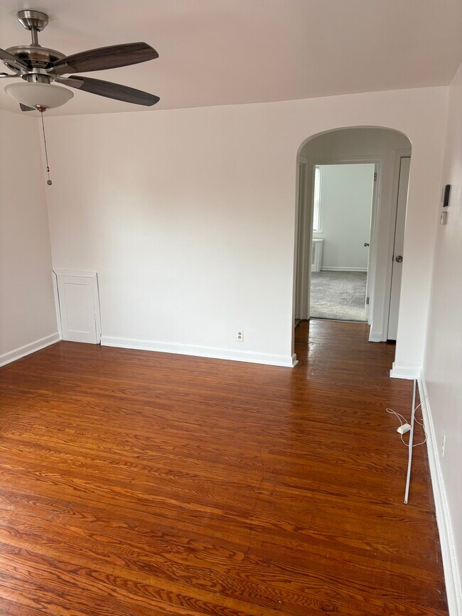 Foto del edificio - 1621 Murdoch Rd