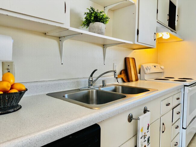 Foto del edificio - 8790 Petaluma Hill Rd