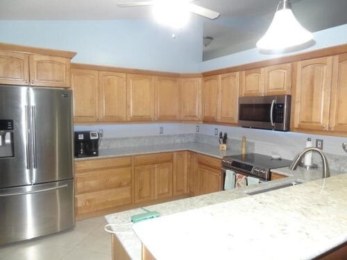 Building Photo - 3760 Majestic Palm Way