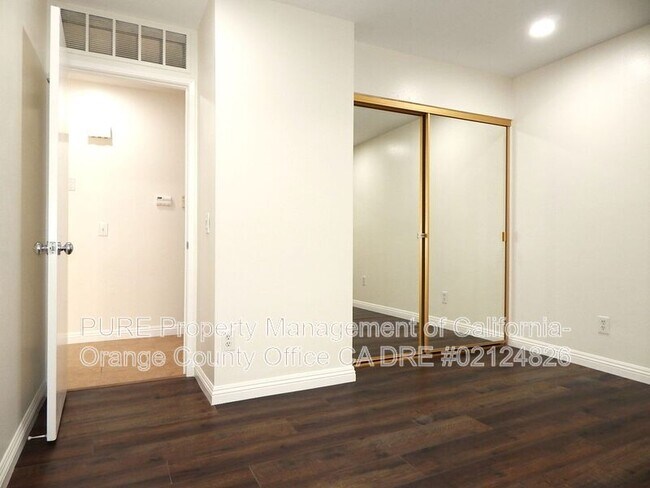Foto del edificio - 12635 Briarglen Loop