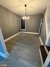 Building Photo - 1668 Dounton St