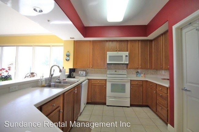 Building Photo - 776 Sundial Ct