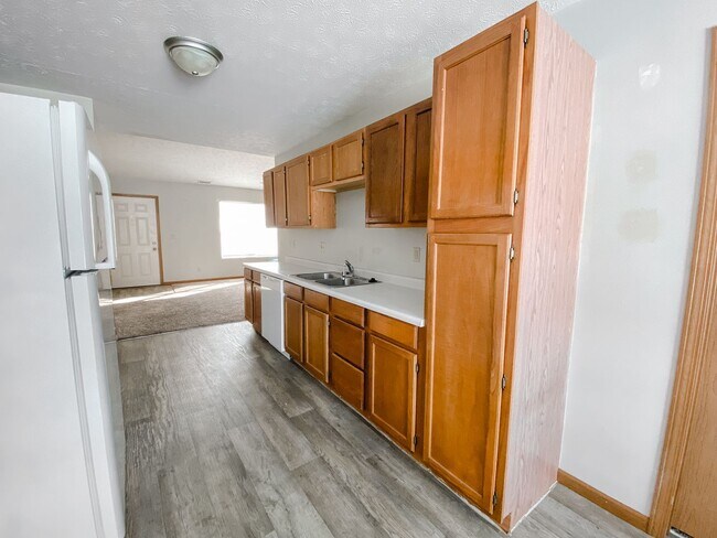 Building Photo - Two Bedroom Condo