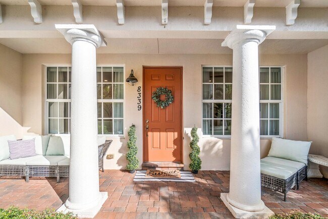 Foto del edificio - 8339 NW 7th Ct