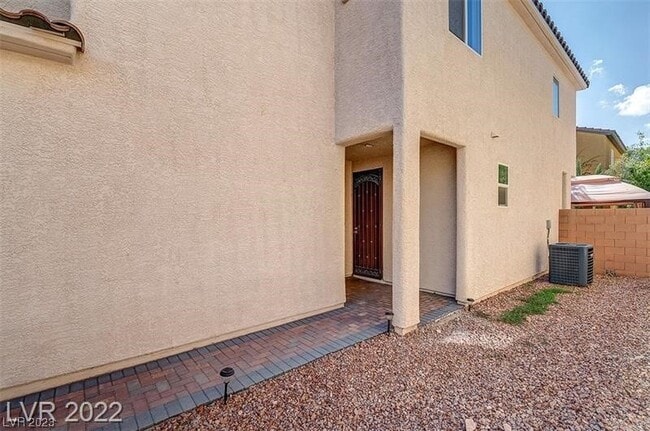Building Photo - 781 Looking Bear Ct