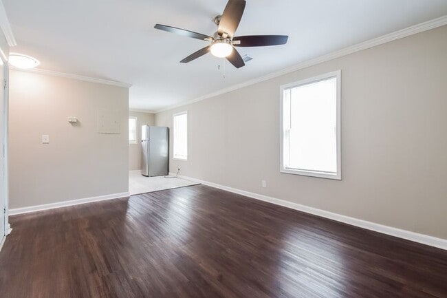 Building Photo - 401 Angier Ave NE