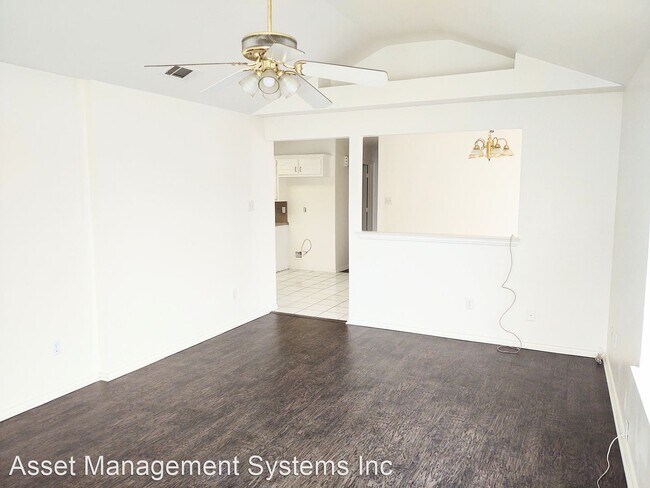 Building Photo - 3 br, 2 bath House - 3113 Cedar Hill
