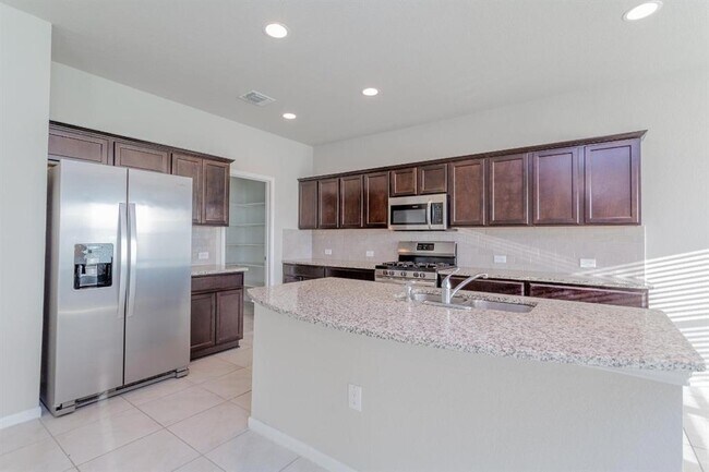 Building Photo - 10407 Hatton Ln