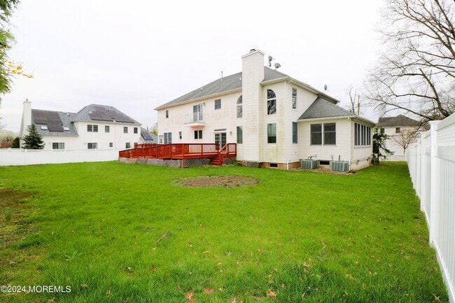Building Photo - 826 Inman Ave