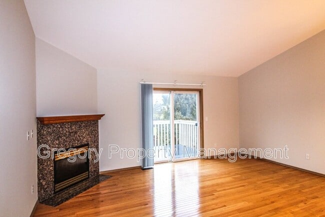 Foto del edificio - 13609 46th Ave SE