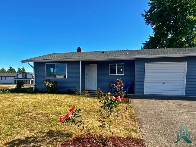 Foto del edificio - Completely Renovated 3 bed/2 bath Home