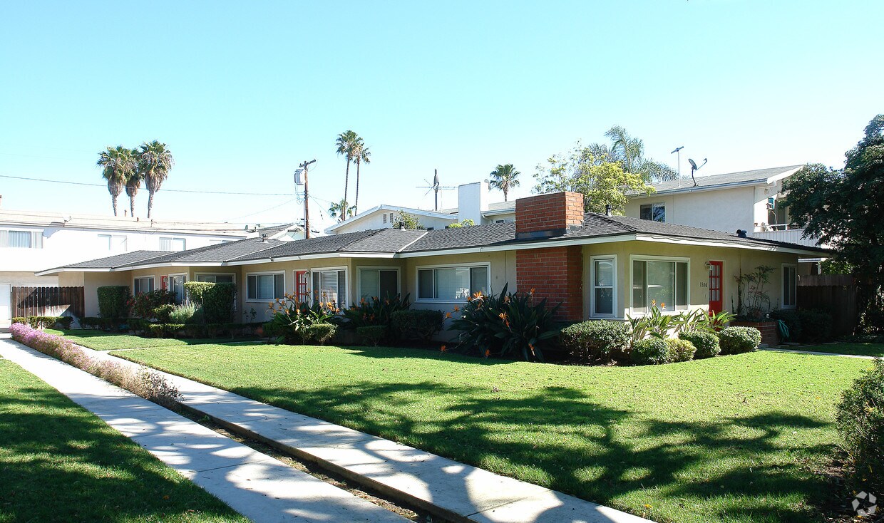Foto principal - 1500-1600 Clay St