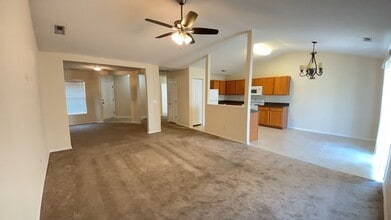 Building Photo - 1000 Post Oak Ct