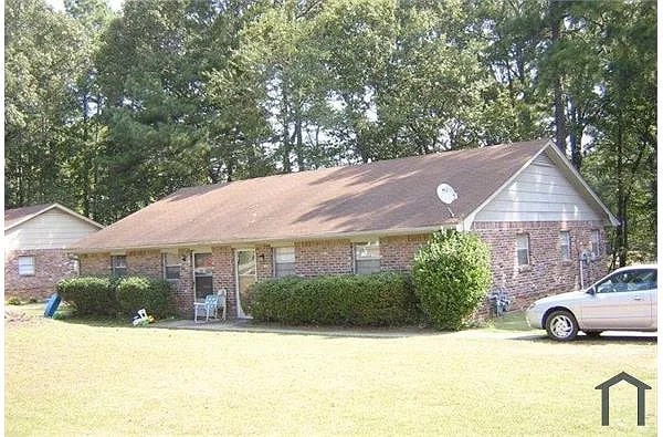 Building Photo - Room in Duplex on Glenwoods Dr
