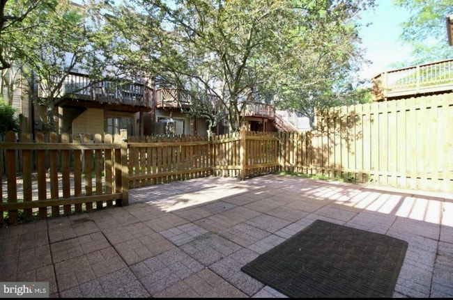 Photo - 5804 Apsley House Ct