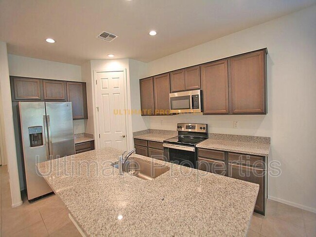 Building Photo - 13327 W Paso Trail