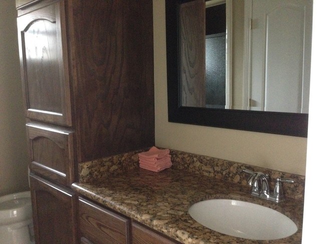 Foto del diseño de interior - 1802 S Juniper St