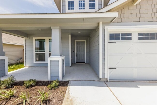 Building Photo - 205 Spiny Lizard Ln