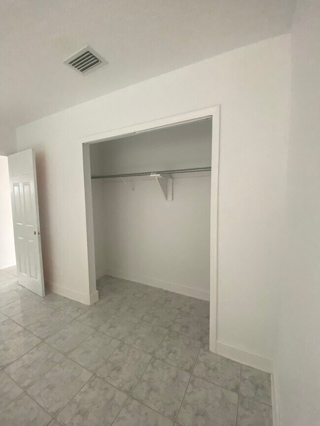 Building Photo - 20305 SW 110th Ct