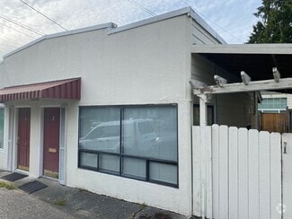 Building Photo - 3108 W Jameson St