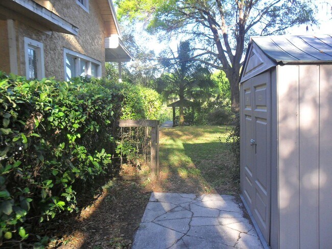 Building Photo - Charming two story home with water view! L...