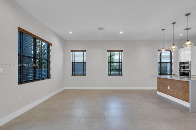 Building Photo - 8217 NW 46th St