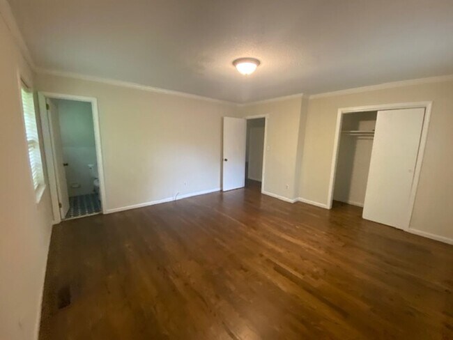 Foto del edificio - Center Point/Birmingham