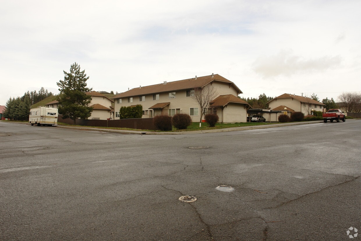 Foto del edificio - 3947-3963 E 2nd Ave