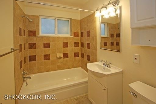 Building Photo - 1974 S University Blvd