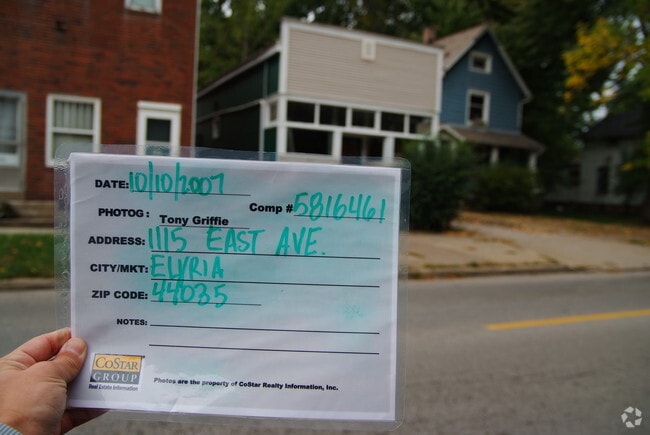  - 1117 East Ave