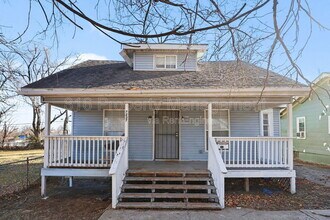 Building Photo - 7237 Wabash Ave