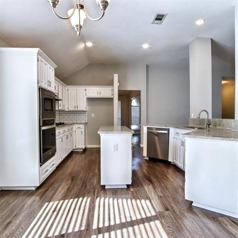 Building Photo - 3117 Cactus Dr