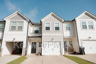 Building Photo - 2419 Sequoia Trl