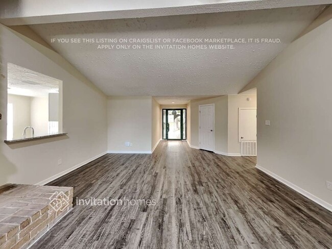 Foto del edificio - 2622 Broomsedge Dr