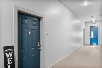 Interior Photo - The Gibson