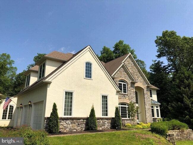 Building Photo - 4280 Erica Dr