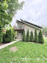 Building Photo - 194 Campbell Ave