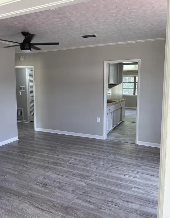 Building Photo - 63 E 56th St