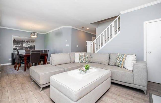 Building Photo - 11757 236 St