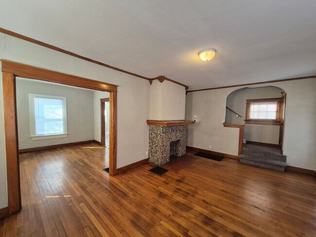 Foto del edificio - Gorgeous large 3-bedroom house