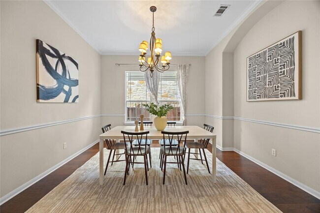 Building Photo - 1303 Quiet Creek Dr