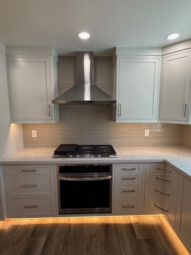 Foto del edificio - Auburn's Hidden Gem – Completely Reimagined