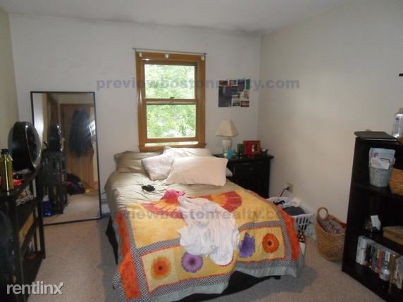 Building Photo - 47 Dighton St